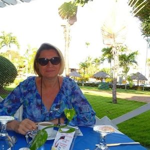 Meet your Posher, Beata